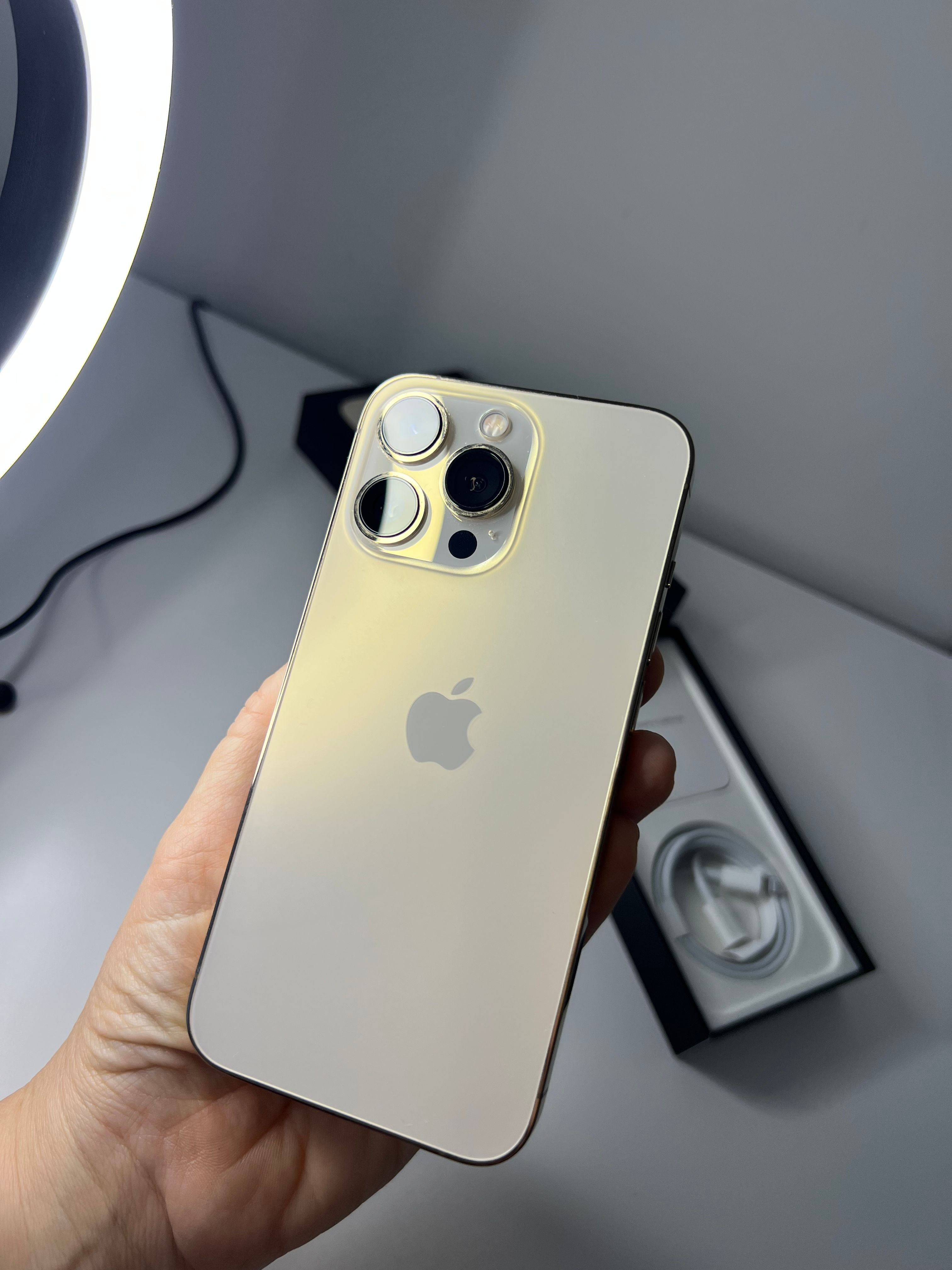 iPhone 14 Pro